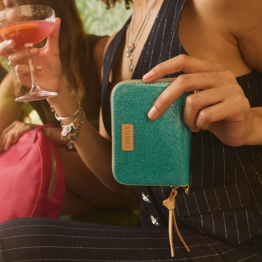 Consuela Zippy Wallet Lumi