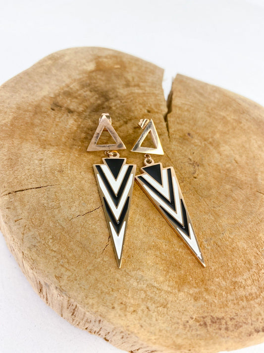 Earrings Black and White Arrow Earring