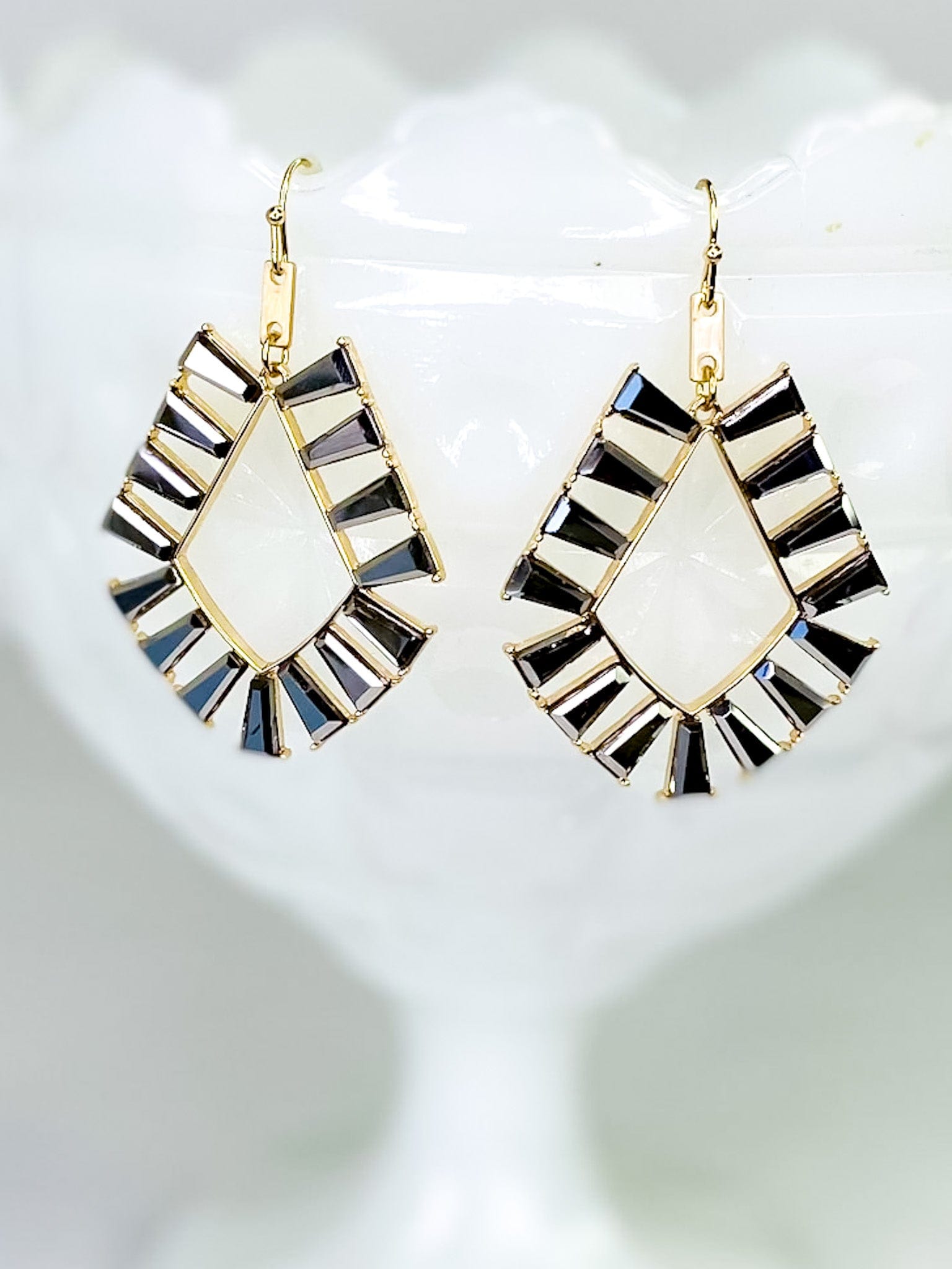 Earrings Cleo Shimmer Drop Earring