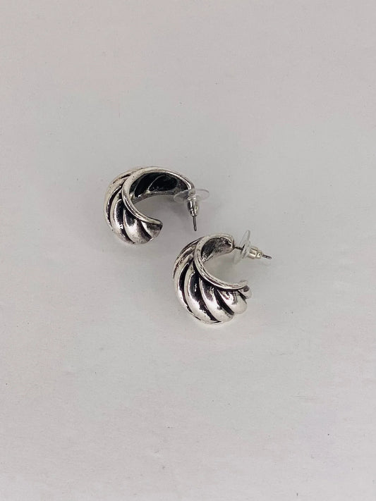 Earrings Nubby Swirl Hoop Sylvie